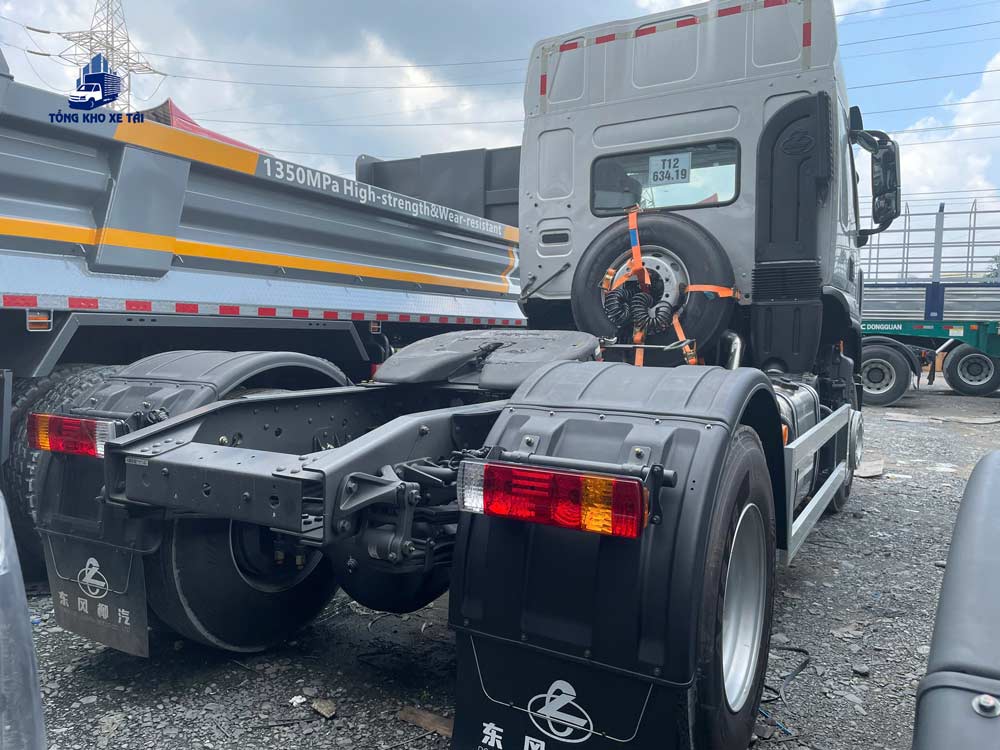 ĐẦU KÉO 1 CẦU CHENGLONG 270HP CABIN H5 MỚI [2025]